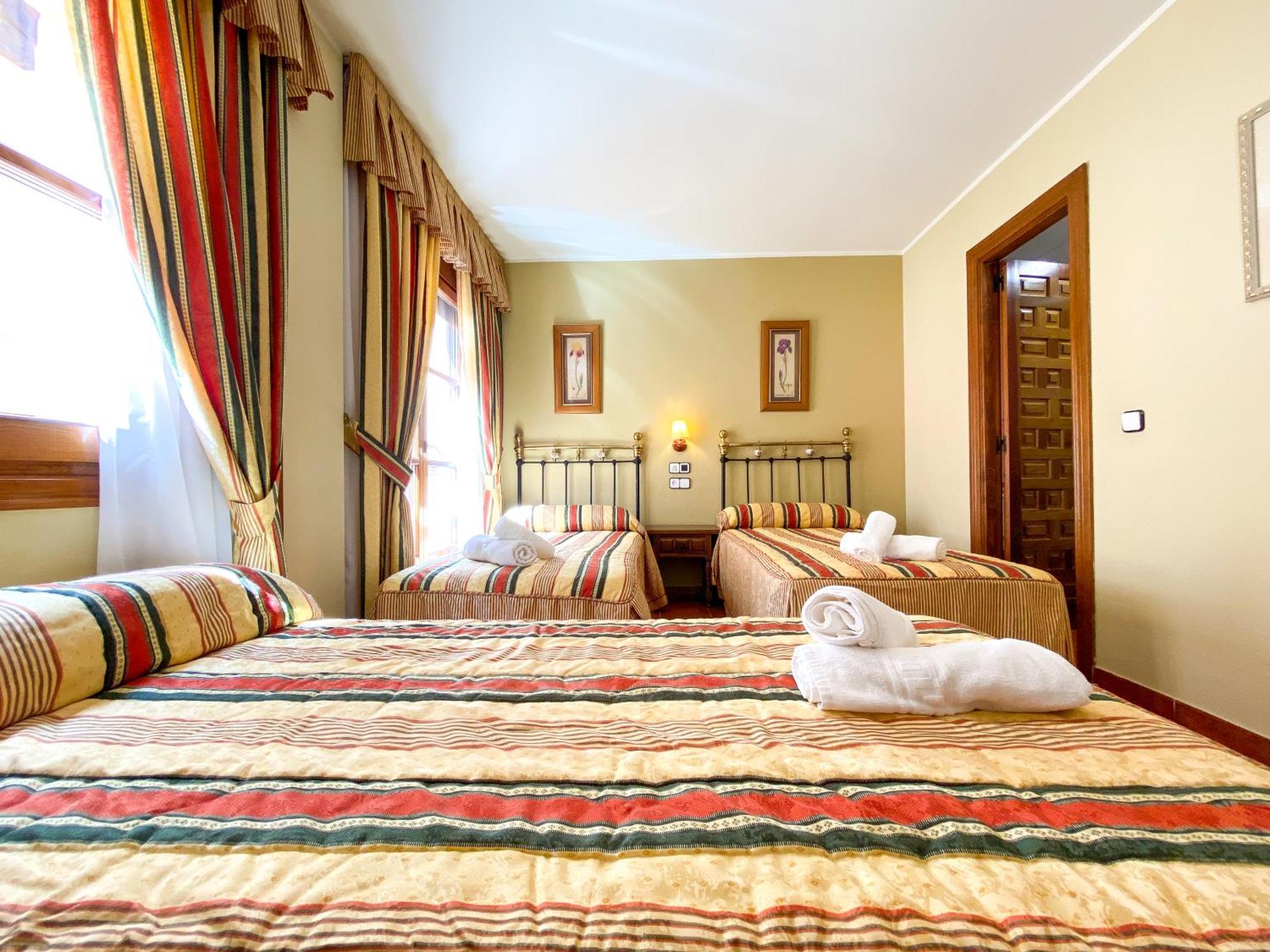 Posada Los Leones Berlanga de Duero Chambre photo
